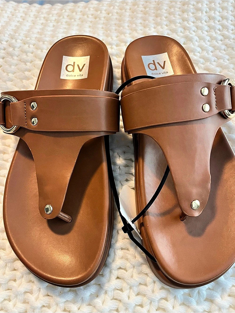 Dolce Vita Thong Sandals in Brown US 8 New
